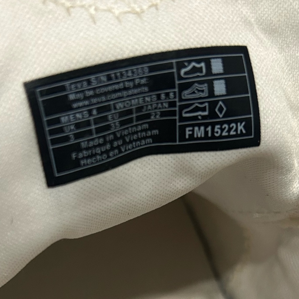 Teva Terra Canyon Mesh Cream Canvas Sneakers Womens Size 5.5 Men’s Size 4 Hiking - Picture 6 of 7
